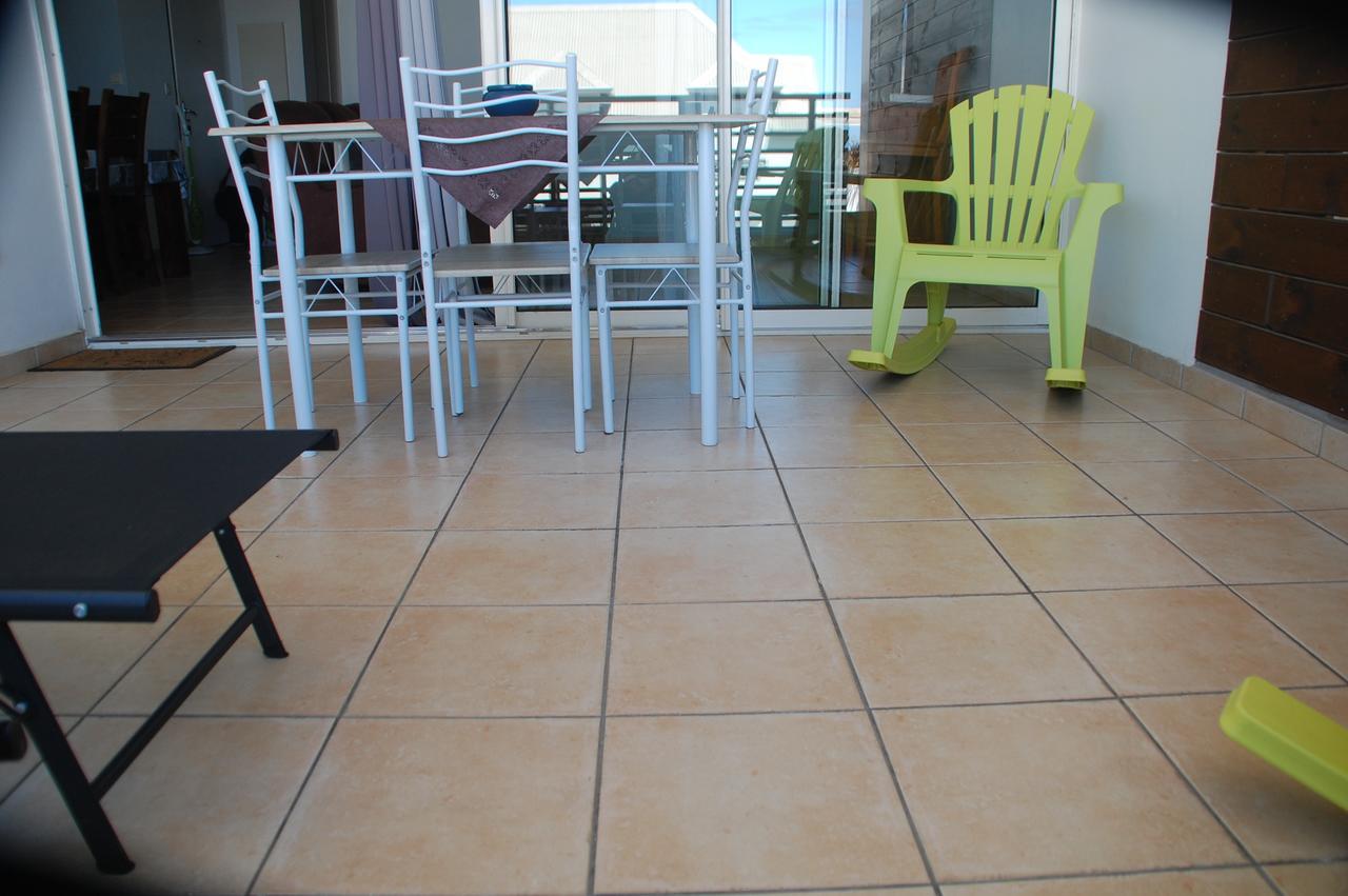 Appartement Meuble De Tourisme Сен-Пиер Екстериор снимка