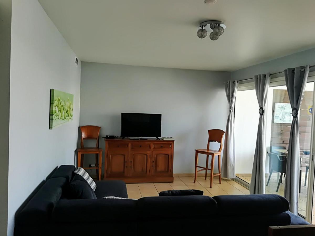 Appartement Meuble De Tourisme Сен-Пиер Екстериор снимка